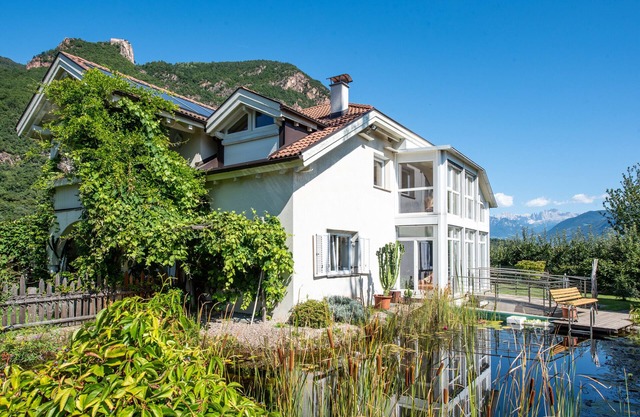 Luxuriöse Ferienwohnung "Villa Sonnenschein" mit Terrasse, unglaublicher Aussicht und Garten