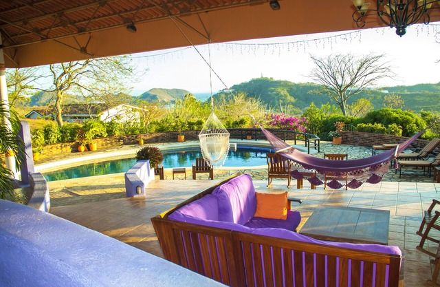 Luxurious Four Bedroom Home W/Ocean Views And 45,000 Gallon Pool