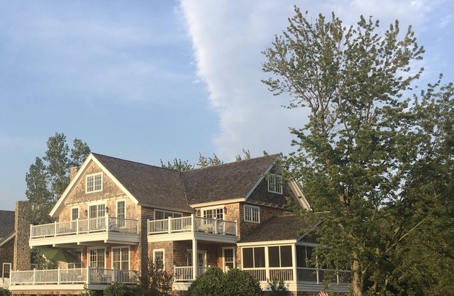 Luxuriöses Michigansee-Haus mit Tram zum Strand