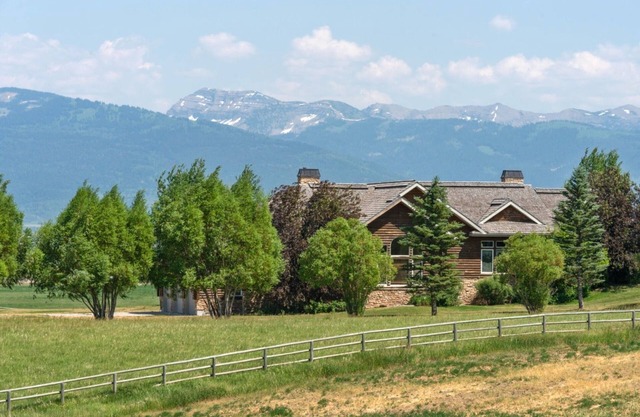 Luxurious Mountain Home w/ Hot Tub & Teton Views