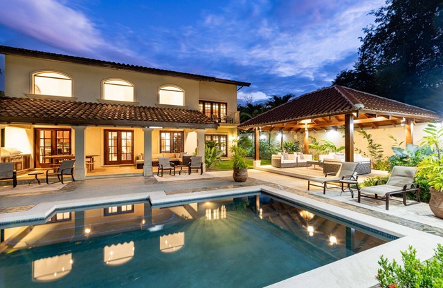 Luxuriöse und geräumige Villa - Estrella Del Mar