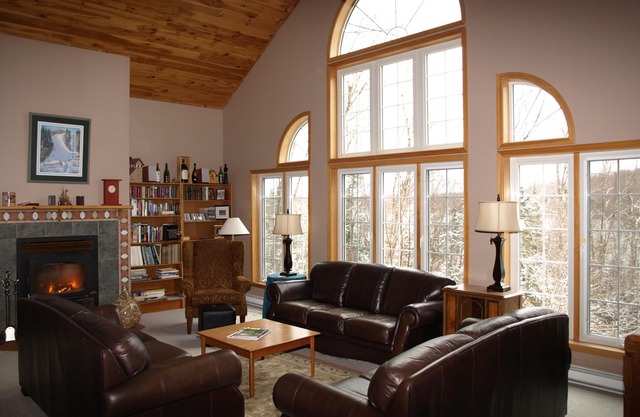 Luxurious Lake Front Bergchalet - Mont Tremblant