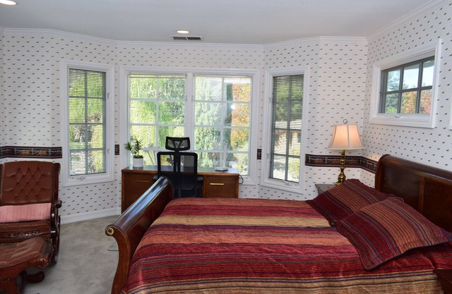 Der ultimative Komfort, Privatsphäre und Komfort in einer Saratoga Villa.