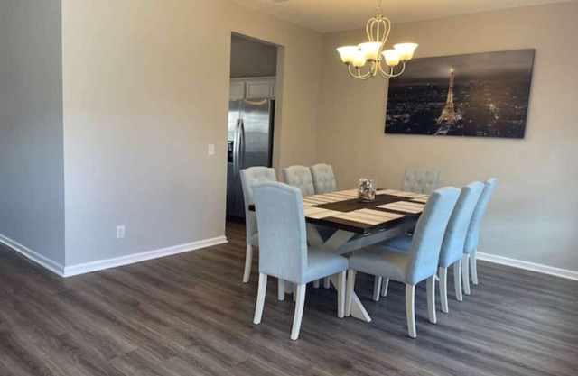 Luxurious & Spacious | ♛King Beds, Patio, Backyard