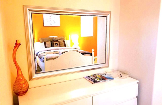 Luxuriöses sonniges 1BedBath, schöne Hügelansicht vom Raum u. Buchtansicht vom Hinterhof