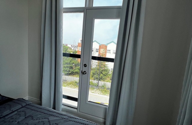 Luxurious townhouse condo yyz