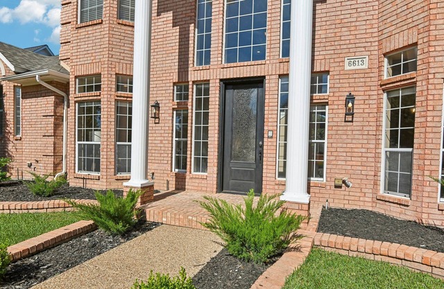 Luxurious, spacious, private- yet close to all of DFW's finest attractions.