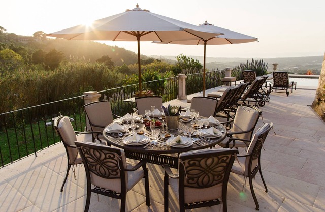 Luxurious Villa with pool, ocean views and seclusion