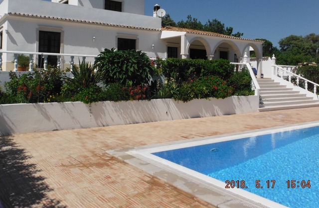 Luxurious Villa With Large Private Heated Infinity Pool and Fabulous Views