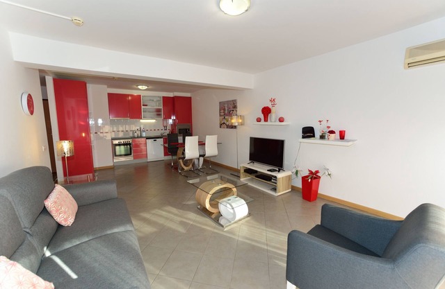 Luxus-Wohnung in 4-Sterne Oceano Atlantico-Komplex mit Meerblick 1 Schlafzimmer