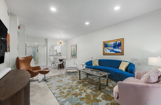 Luxury 2-bedroom 2.5 bath condo at The Oasis Resort in Palm Springs