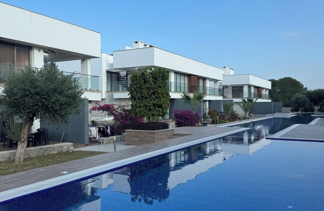 Luxury 2 bedroom aparteman in alsancak Kyrenia District
