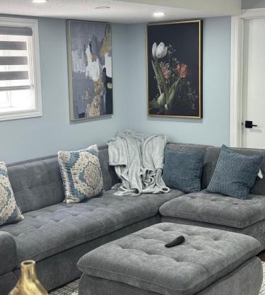 Luxury 2 bedrooms 1 bathroom basement apartment