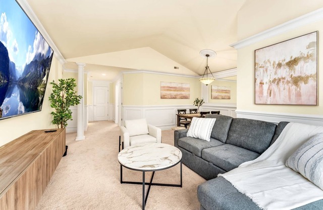Luxury 2BD | DT Novi | 2 Beds | Free Parking