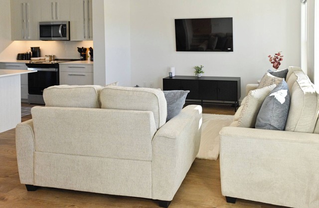 LUXURY 3 BDRM 2.5 BATH TOWNHOME IN CHESTERMERE