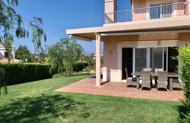 Luxury 3 bed condo on golf complex