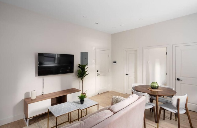 Luxury 3Bdr Prime Location Dt/Old Port