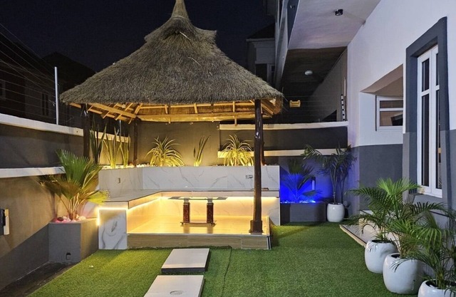 luxury 4 bed rooms duplex lekki Lagos nigeria