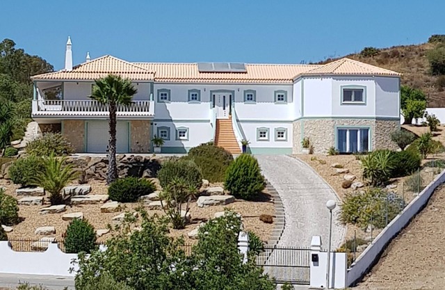 Luxusvilla mit 4 Schlafzimmern
