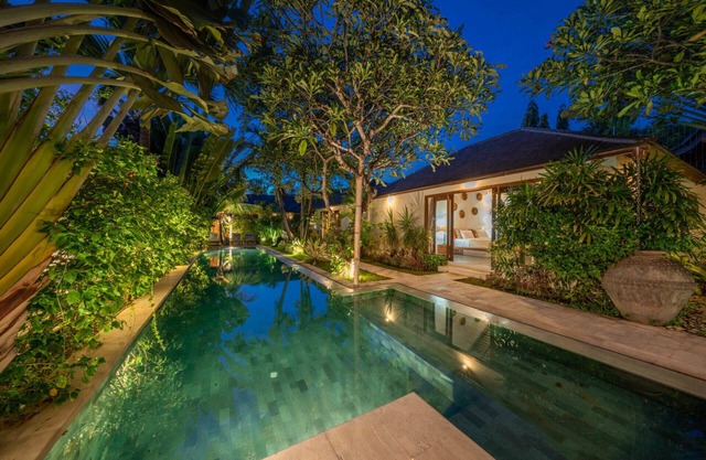 Luxury 4-Bedroom Getaway Near Double Six Beach, Bali Villa 2116