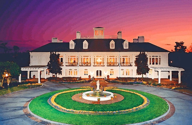 Luxury 4-bedroom house in Prestigious English Turn Gated Community