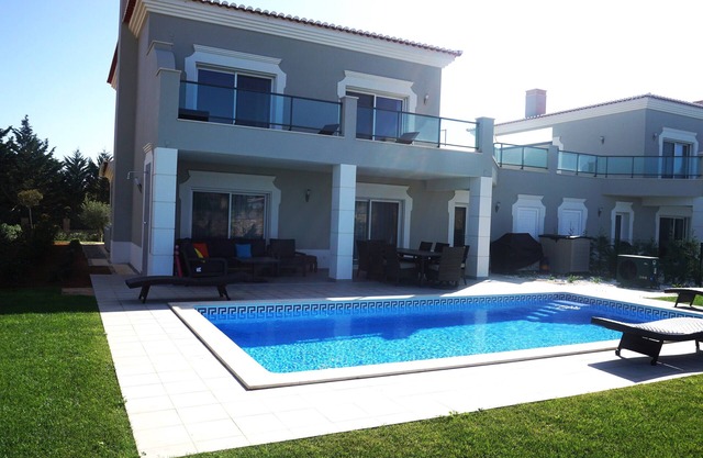 Luxury 4 Bedroom Villa on Boavista Golf Resort, Lagos