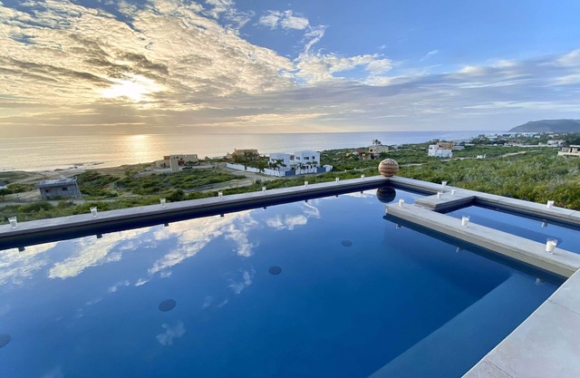 El Bajadero: Luxus 4BD / 5BA Villa mit atemberaubendem Pool / Whirlpool und herrlichem Blick