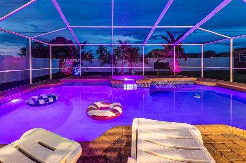 Luxury 4Br/2Ba Lakeland Pool Home