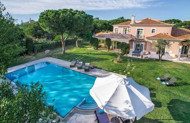 Luxury 5 Bedroom Villa with Private Pool, Landscaped gardens in Quinta do Lago A345 - Quinta do Lago, Almancil, Algarve