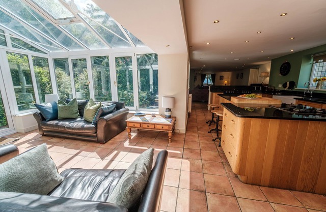 Luxuriöses 5-Sterne-Cottage mit 6 Schlafzimmern und 3 Bädern
