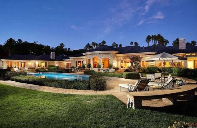 Luxury 5BR Estate Pool & Views