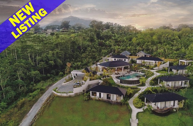 Vista, Luxuriöse Bergvilla mit 5 Schlafzimmern, Buleleng