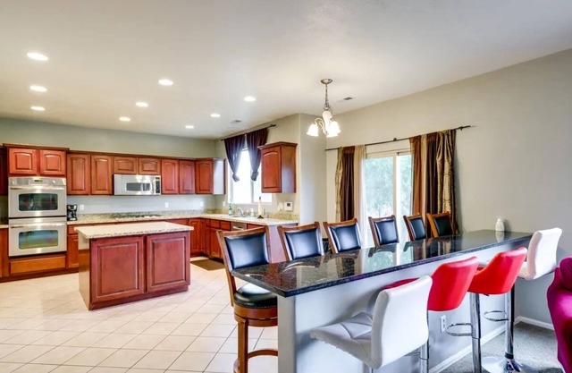 Luxury 8-bedroom house in Silicon Slopes- Ski-Chewfaster