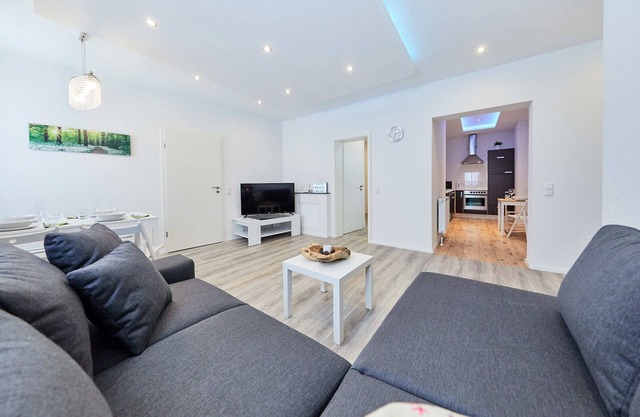 Luxuswohnung zum kleinen Preis :-)!