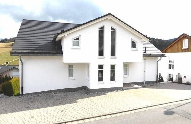 Luxuswohnung voll ausgestattet, mit herrlichem Panoramablick!