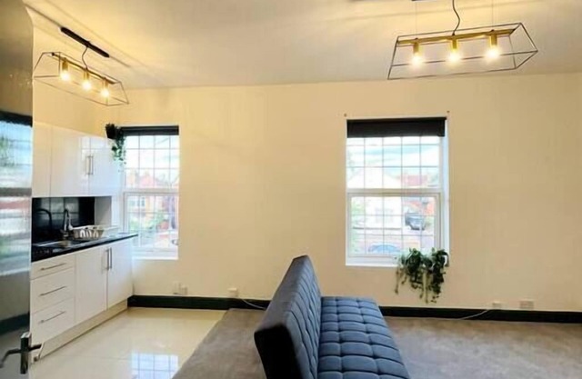 Luxury Apartment in Leicester City- Free Parking