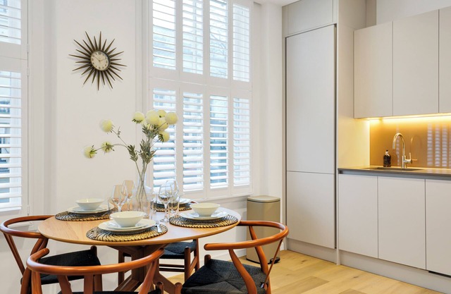 Luxury apartment two bedroom two bathroom Kensington