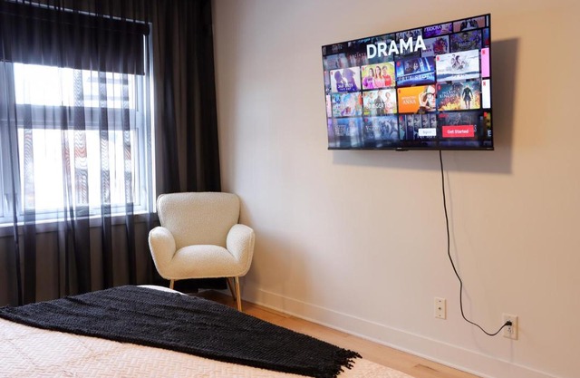 Luxury Artist Condo In Montreal