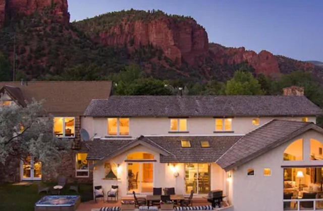 Luxury Basalt Home close to Aspen on Frying Pan River