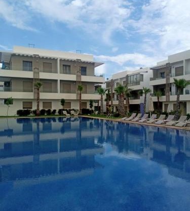 Luxury Beach Front Apartment 2Br