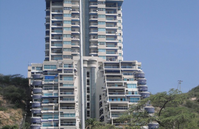Luxury beachfront apartment (Rodadero de Santa Marta, Colombia)