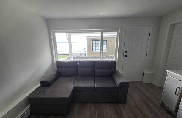 Luxury Beachfront Suite
