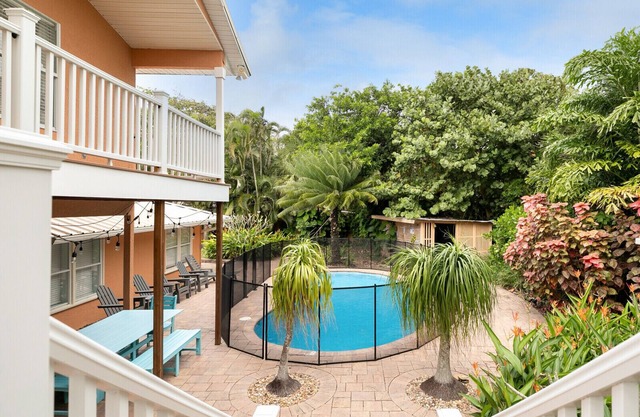 Luxury Beachside OASIS with Private Pool - Steps to private beach & restaurants
