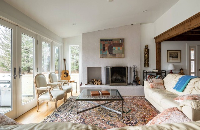 Luxury Berkshire Retreat with Pool and Hot Tub and Sleeps 18
