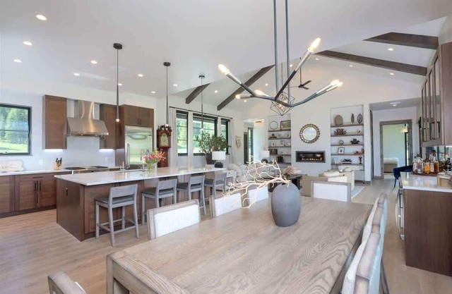 Luxury Big Sky Mountain Farmhouse