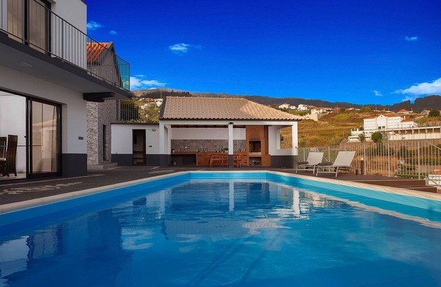 Luxus Villa Calheta | Casa da Rosalina | 5 Schlafzimmer | Atemberaubende Aussicht auf das Meer | Bil