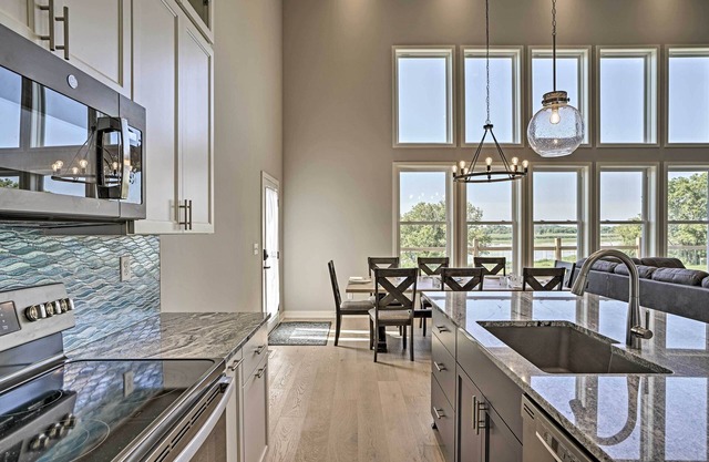 NEW! Luxury Home w/ Fire Pit: Boat, Fish & Explore