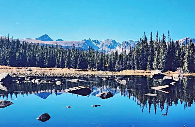 Luxury Chalet near hiking, fishing and fall color
