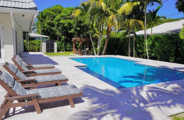 Luxury coastal style home , heated private pool, minutes from the central beach