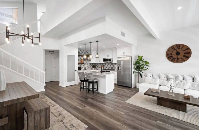 Luxury Condo in the Exclusive Ironwood CC